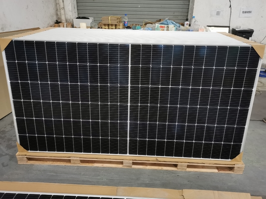 kaufen Pv-Modul-monokristallines Silikon-Zellsolarenergie-Gremium 540W 550W online manufacture
