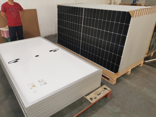 kaufen Halbzellen-monokristalliner Sonnenkollektor 540W 545W 550W 555W online manufacture