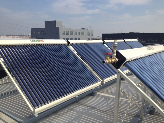 kaufen Hotel/Herbergen unter Druck gesetztes Solarwarmwasserheizungs-Heizsystem mit intelligentem Prüfer online manufacture