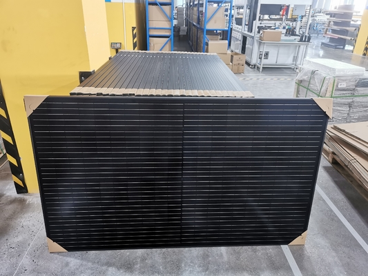 IP65 wasserdichter voller schwarzer Monosonnenkollektor 450w 455w 460w